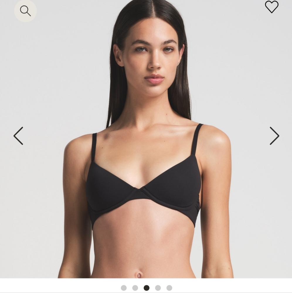 Skims fits everybody plunge bra